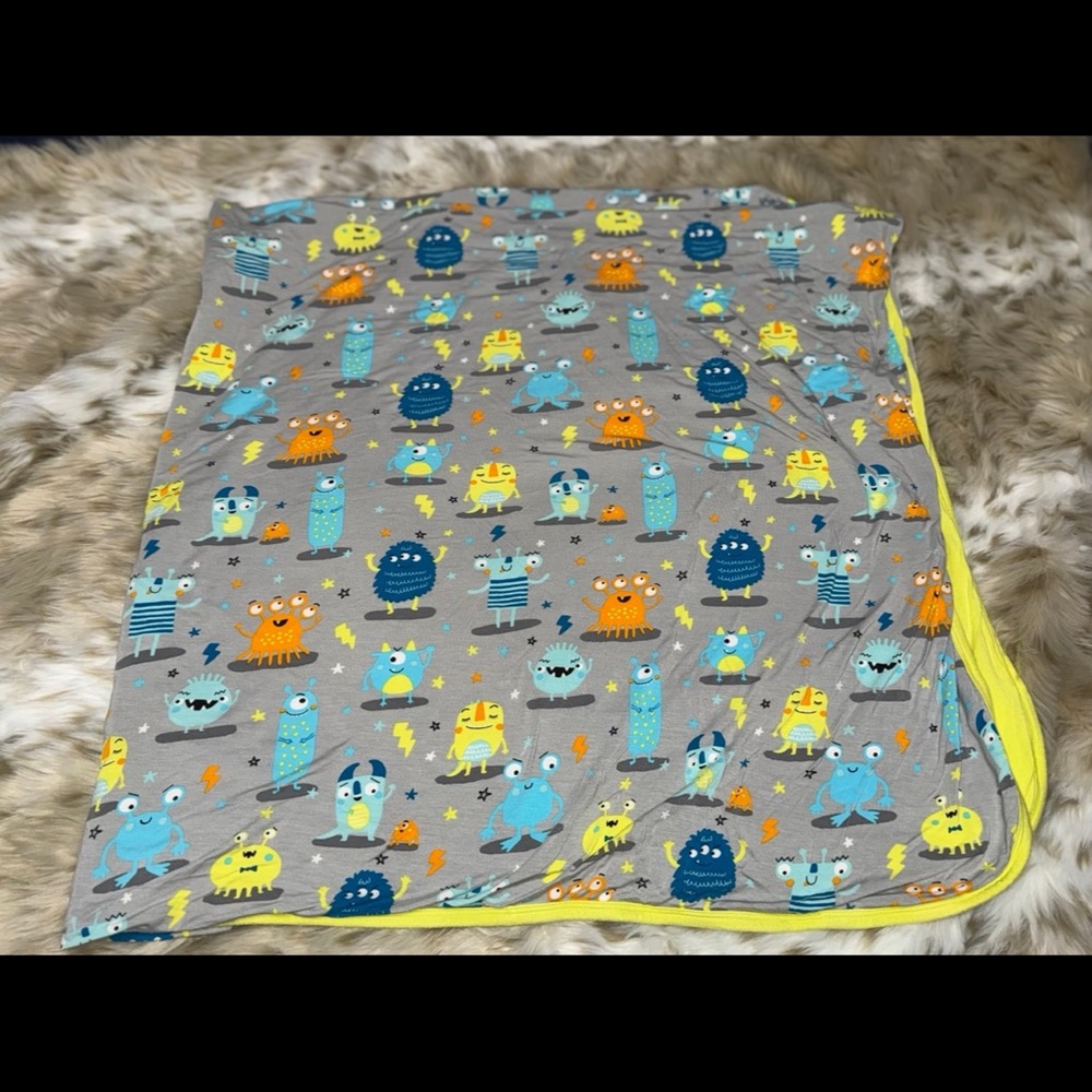 Yellow monster cloud little sleepies